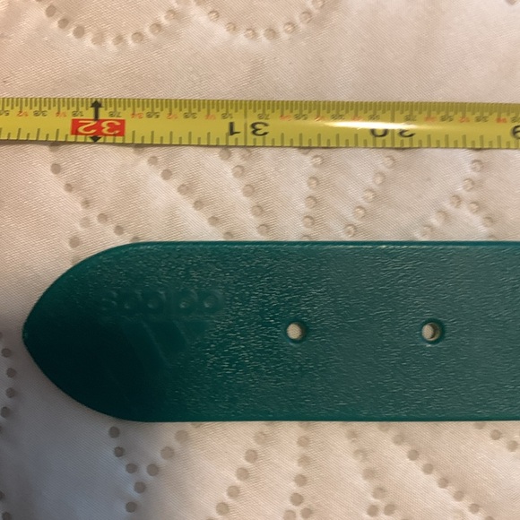 💜 SOLD 💜 Green Adidas Belt - Picture 5 of 7
